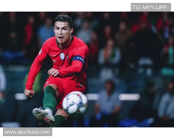 欧洲足球明星的年收入揭秘及其背后的商业价值分析