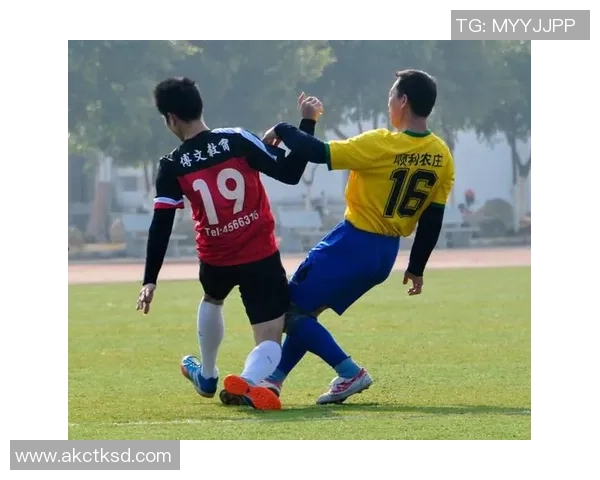 足球明星打鱼的背后故事与他们的休闲生活揭秘