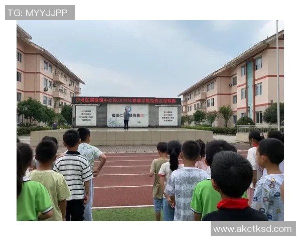 追寻梦想的足迹足球明星童年理想与奋斗历程的启示 追寻梦想的足迹足球明星童年理想与奋斗历程的启示