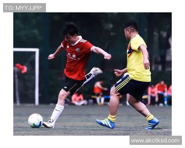 上海足球队状态深度对比分析揭示未来发展潜力与挑战