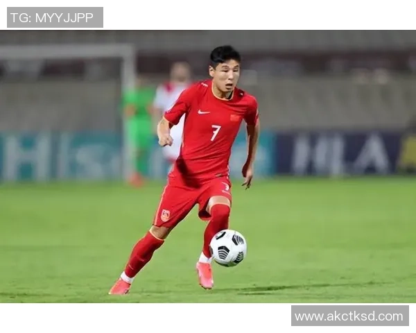 中国男足球明星排行榜揭晓谁将成为新一代的足球偶像