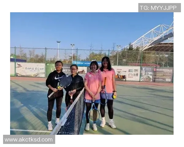 网球焦点:杭州网球队的团队协作探讨 网球焦点:杭州网球队的团队协作探讨