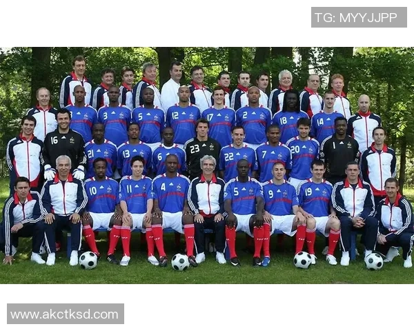 赛后分析:西安足球队与北京足球队球员个人能力对比探讨 赛后分析:西安足球队与北京足球队球员个人能力对比探讨