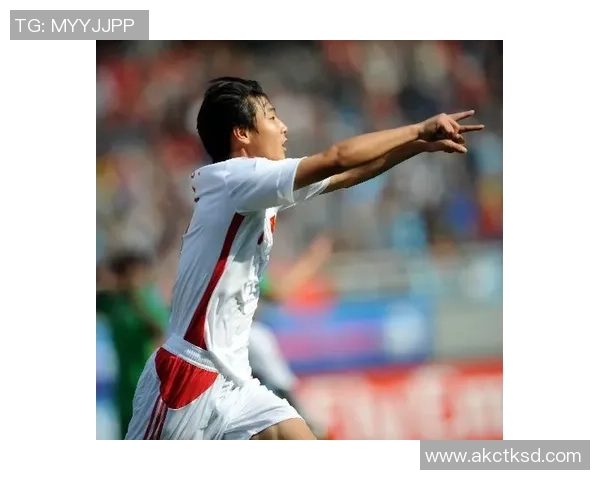 足球明星欢庆时刻精彩瞬间图文分享让我们一起感受激情与荣耀 足球明星欢庆时刻精彩瞬间图文分享让我们一起感受激情与荣耀